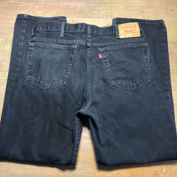 Levi’s 516 Jeans - Picture 6 of 9